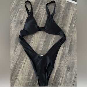 Black one piece Bikini